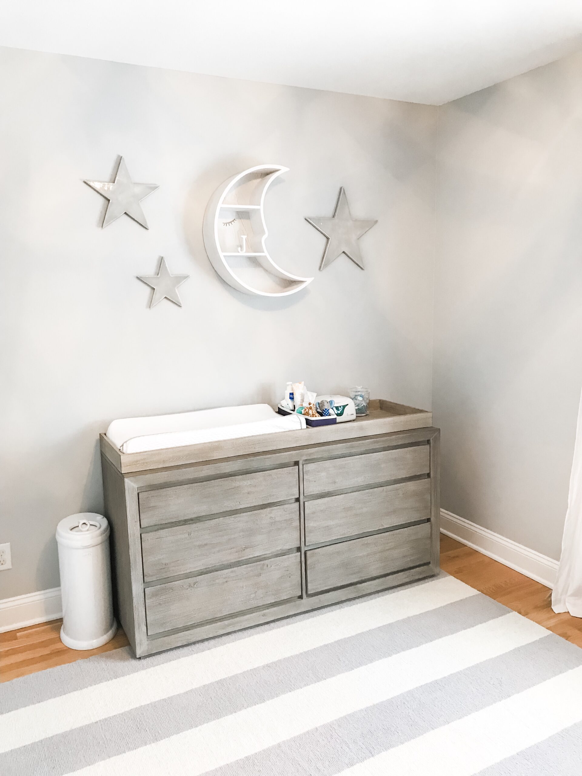 Moon and stars hot sale baby room ideas