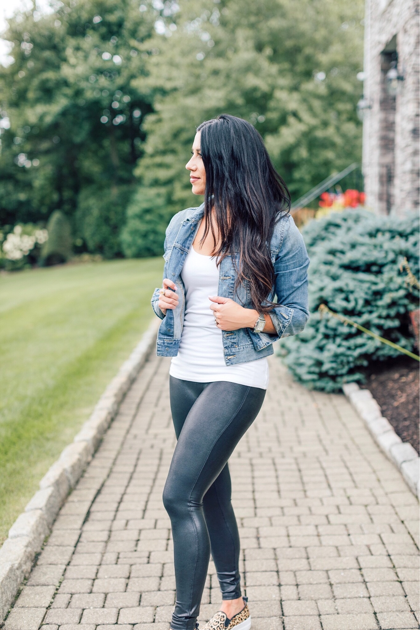 Denim Jacket outfit idea